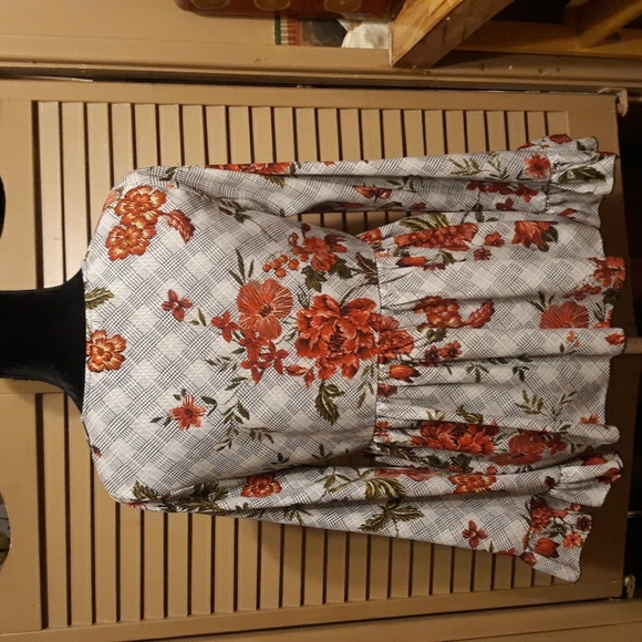 Signature Studio blouse - Picture 6 of 8